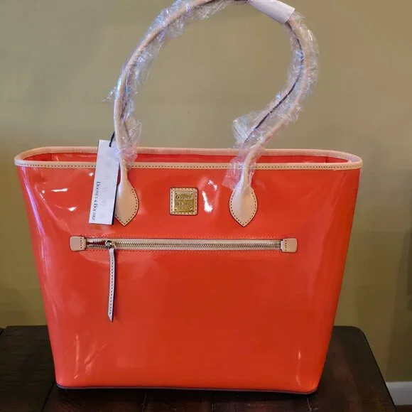 NWT - DOONEY & BOURKE Large Patent Leather Tote Bag - Orange - Picture 6 of 7